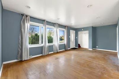 [Address not provided], Dolton, IL 60419 - Photo 5