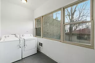 4140 N Western Ave, Chicago, IL 60618 - Photo 37