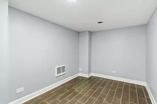 4140 N Western Ave, Chicago, IL 60618 - Photo 5