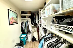 651 W Sheridan Rd, Chicago, IL 60613 - Photo 15