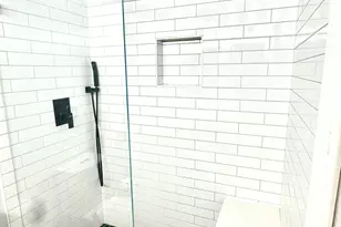 651 W Sheridan Rd, Chicago, IL 60613 - Photo 13