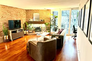 651 W Sheridan Rd, Chicago, IL 60613 - Photo 3