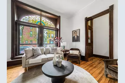 208 W St Paul Avenue, Chicago, IL 60614 - Photo 3