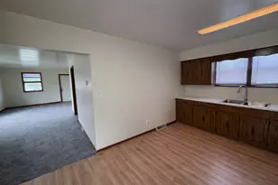 1090 Creve Coeur St, Lasalle, IL 61301 - Photo 5