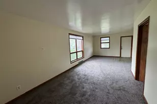 1090 Creve Coeur St, Lasalle, IL 61301 - Photo 7