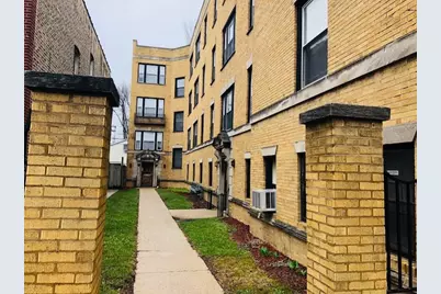 3808 W Irving Park Road #11, Chicago, IL 60618 - Photo 1