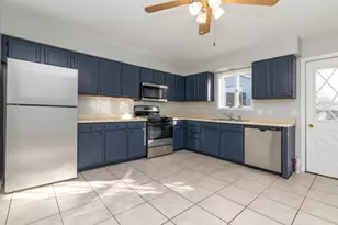 61 Highview Ave, Fox Lake, IL 60020 - Photo 3