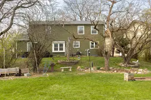 1201 N Scarlet Ct, Addison, IL 60101 - Photo 17