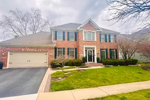 N552 W Weaver Cir, Geneva, IL 60134 - Photo 1