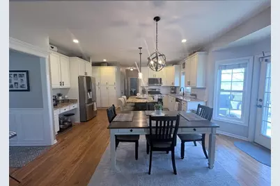 N552 W Weaver Circle, Geneva, IL 60134 - Photo 3