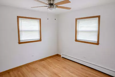 5834 W Montrose Avenue #1S, Chicago, IL 60634 - Photo 5