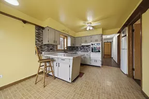 3654 W 80th St, Chicago, IL 60652 - Photo 17