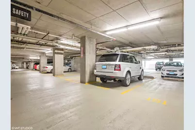 1720 Maple Avenue #2670, Evanston, IL 60201 - Photo 15