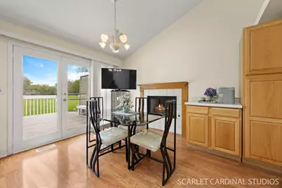 1004 Prairie View Court, Naperville, IL 60563 - Photo 7