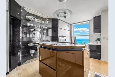 1040 N Lake Shore Drive #37A, Chicago, IL 60611 - Photo 19