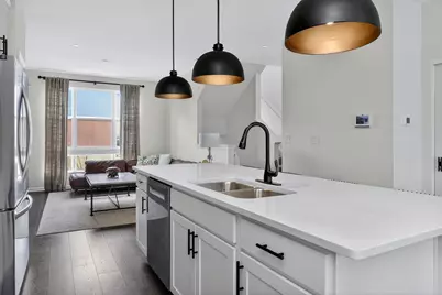 2213 Venture Drive, Schaumburg, IL 60173 - Photo 5