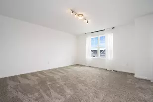 444 Radcliff Ln, South Elgin, IL 60177 - Photo 13