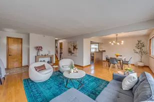 243 May Ct, Chicago Heights, IL 60411 - Photo 5