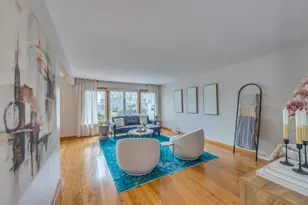 243 May Ct, Chicago Heights, IL 60411 - Photo 3