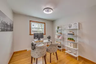 243 May Ct, Chicago Heights, IL 60411 - Photo 19