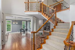 37W209 Deer Pond Ct, Saint Charles, IL 60175 - Photo 7