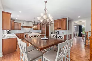 37W209 Deer Pond Ct, Saint Charles, IL 60175 - Photo 15