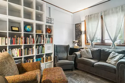 1423 W Hollywood Avenue, Chicago, IL 60660 - Photo 37