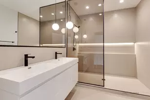 1304 N Lawndale Ave, Chicago, IL 60651 - Photo 23