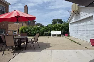 8713 S Washtenaw Ave, Evergreen Park, IL 60805 - Photo 39