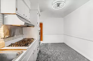 8713 S Washtenaw Ave, Evergreen Park, IL 60805 - Photo 13