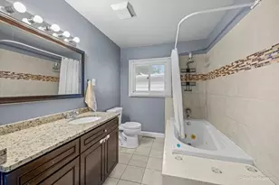 1100 W Highland Ave, Elgin, IL 60123 - Photo 9