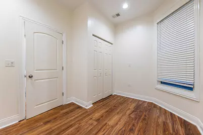 3827 W Flournoy Street #1, Chicago, IL 60624 - Photo 11