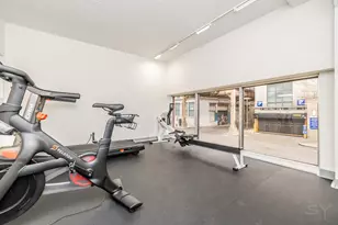 1021 S State St, Chicago, IL 60605 - Photo 25