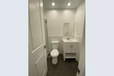 541 W Oakdale Avenue #418, Chicago, IL 60657 - Photo 3