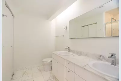 653 N Kingsbury Street #2001, Chicago, IL 60610 - Photo 15