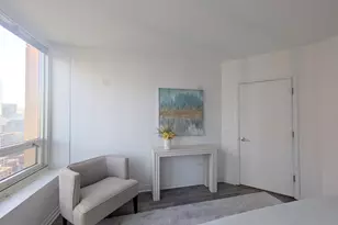 33 W Ontario St, Chicago, IL 60654 - Photo 17