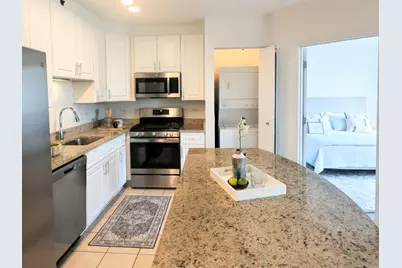 33 W Ontario Street #32C, Chicago, IL 60654 - Photo 5