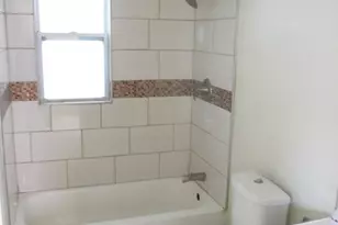 3025 E 80th Pl, Chicago, IL 60617 - Photo 13