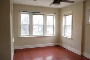 3025 E 80th Pl, Chicago, IL 60617 - Photo 9