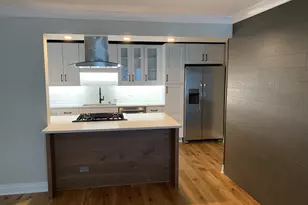 500 Thames Pkwy, Park Ridge, IL 60068 - Photo 3