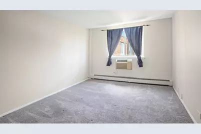 1375 Rebecca Drive #408, Hoffman Estates, IL 60169 - Photo 9