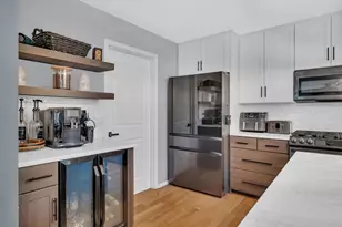 1002 Butterfield Cir E, Shorewood, IL 60404 - Photo 13