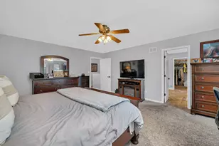 1002 Butterfield Cir E, Shorewood, IL 60404 - Photo 19