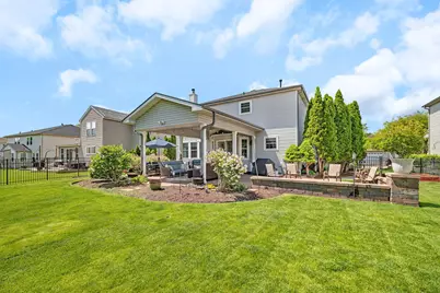 1002 Butterfield Circle E, Shorewood, IL 60404 - Photo 35