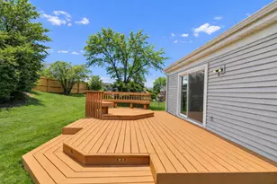 815 Knightsbridge Ln, Schaumburg, IL 60195 - Photo 9