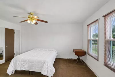 815 Knightsbridge Lane, Schaumburg, IL 60195 - Photo 17