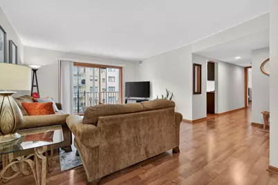 1454 Ashland Avenue #305, Des Plaines, IL 60016 - Photo 7