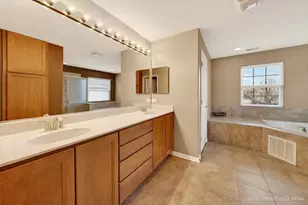 420 Blue Heron Cir, Bartlett, IL 60103 - Photo 33