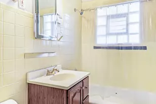 37130 N Parma Ave, Lake Villa, IL 60046 - Photo 9