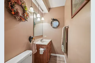 6 Crows Nest Court, Third Lake, IL 60030 - Photo 9